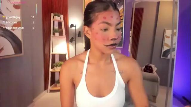 Image 10 of vienah Stream on Chaturbate on 3 months ago