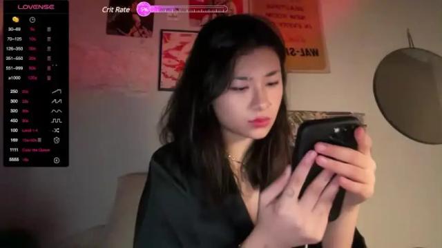 Image 3 of vietwhhore Stream on Chaturbate on 19 months ago