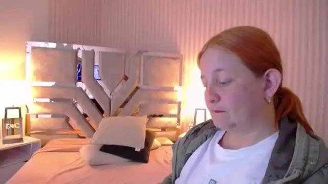 Image 2 of viioletamora Stream on Chaturbate on 1 month ago