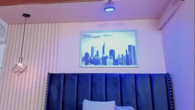 Image 6 of viiolett_lee Stream on Chaturbate on 1 month ago