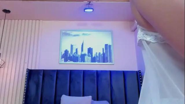 Image 8 of viiolett_lee Stream on Chaturbate on 1 month ago