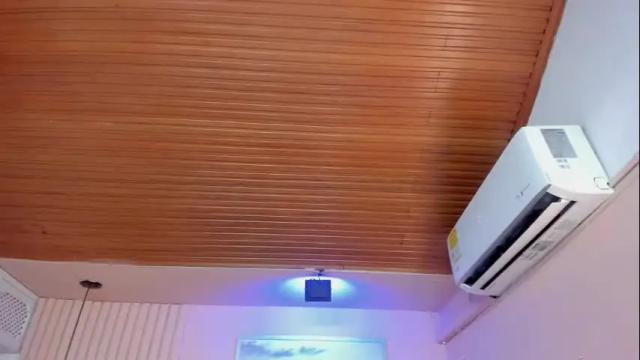Image 4 of viiolett_lee Stream on Chaturbate on 1 month ago