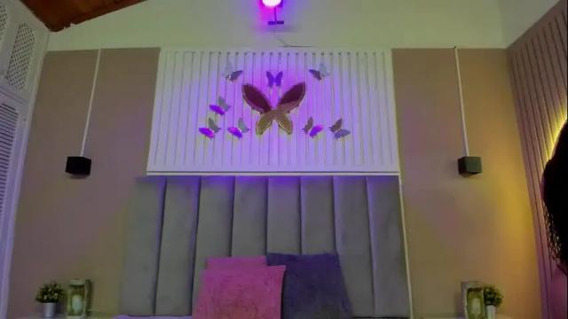Image 10 of viiolett_lee Stream on Chaturbate on 26 days ago