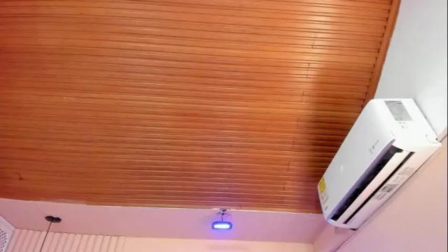 Image 4 of viiolett_lee Stream on Chaturbate on 15 days ago