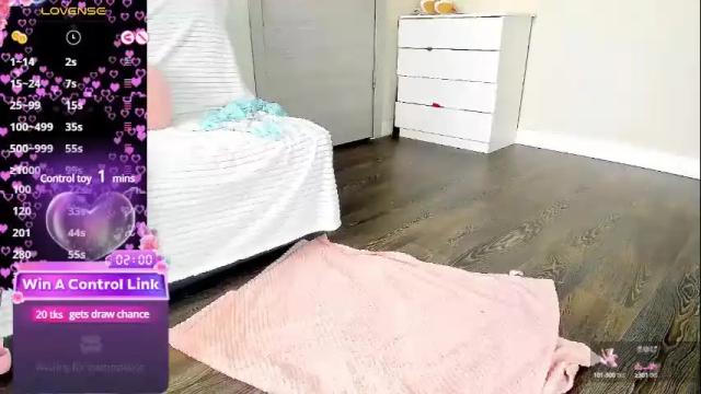Image 6 of vik_and_love Stream on Chaturbate on 1 month ago