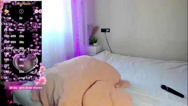 Image 11 of vik_and_love Stream on Chaturbate on 1 month ago