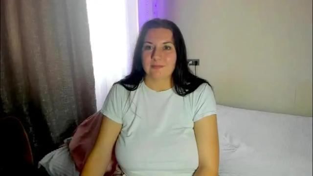 Image 3 of vik_and_love Stream on Chaturbate on 1 month ago