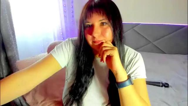 Image 8 of vik_and_love Stream on Chaturbate on 6 days ago