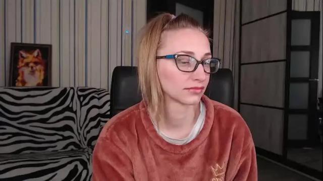 Image 10 of vikaericka Stream on Chaturbate on 2 months ago