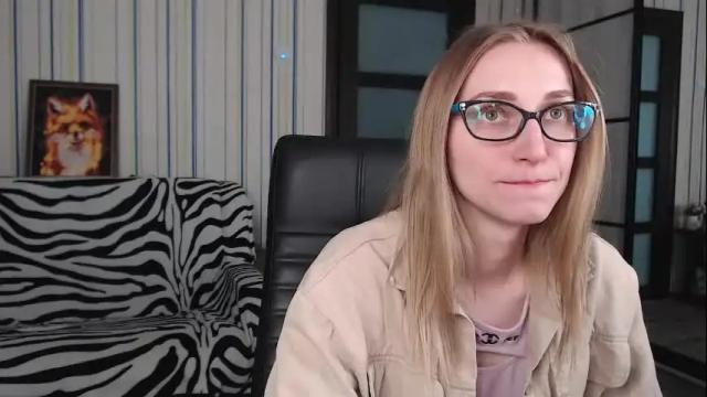 Image 2 of vikaericka Stream on Chaturbate on 2 months ago