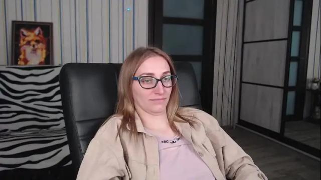 Image 6 of vikaericka Stream on Chaturbate on 2 months ago