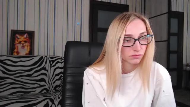 Image 7 of vikaericka Stream on Chaturbate on 2 months ago