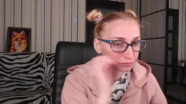 Image 11 of vikaericka Stream on Chaturbate on 2 months ago