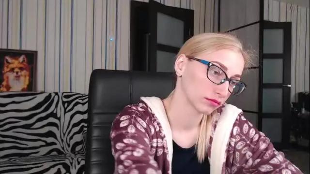 Image 10 of vikaericka Stream on Chaturbate on 2 months ago