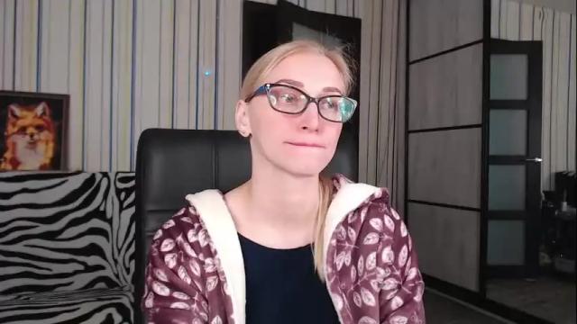 Image 11 of vikaericka Stream on Chaturbate on 2 months ago