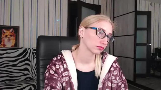 Image 6 of vikaericka Stream on Chaturbate on 2 months ago