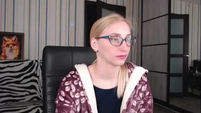 Image 8 of vikaericka Stream on Chaturbate on 2 months ago