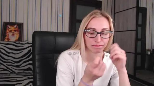 Image 7 of vikaericka Stream on Chaturbate on 1 month ago