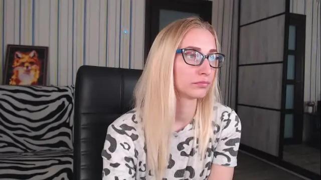 Image 8 of vikaericka Stream on Chaturbate on 1 month ago