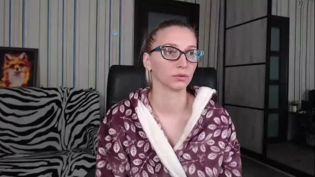 Image 2 of vikaericka Stream on Chaturbate on 13 days ago