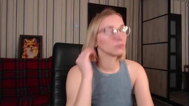 Image 2 of vikaericka Stream on Chaturbate on 1 month ago
