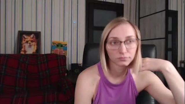 Image 4 of vikaericka Stream on Chaturbate on 1 month ago