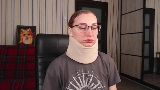 Image 12 of vikaericka Stream on Chaturbate on 1 month ago