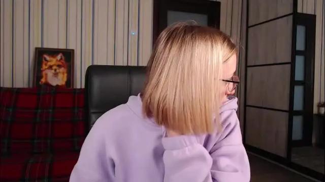 Image 6 of vikaericka Stream on Chaturbate on 1 month ago