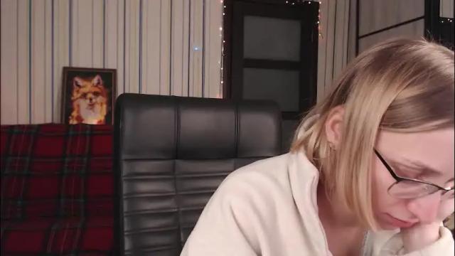 Image 6 of vikaericka Stream on Chaturbate on 10 days ago