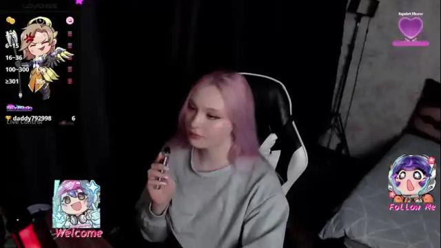 Image 2 of vikapowers Stream on Chaturbate on 23 days ago