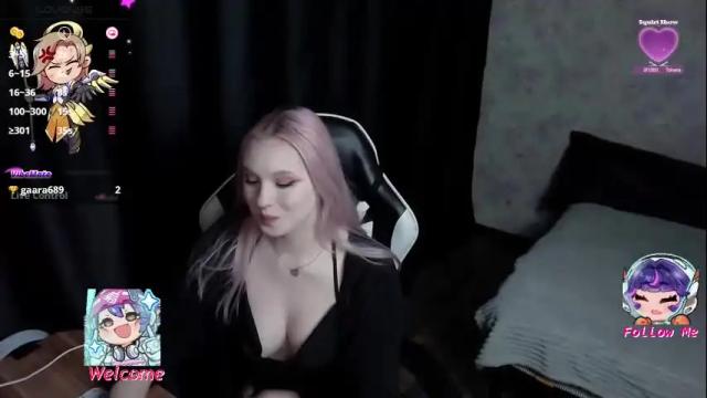 Image 8 of vikapowers Stream on Chaturbate on 14 days ago
