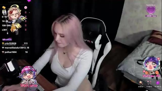 Image 11 of vikapowers Stream on Chaturbate on 4 days ago