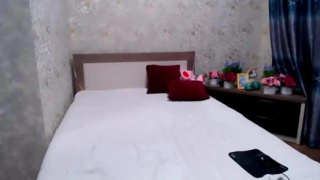 Image 2 of viki_ray Stream on Chaturbate on 18 months ago