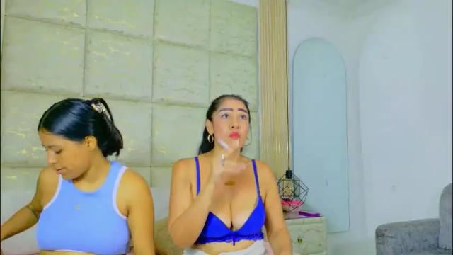 Image 6 of vikitomson Stream on Chaturbate on 3 months ago