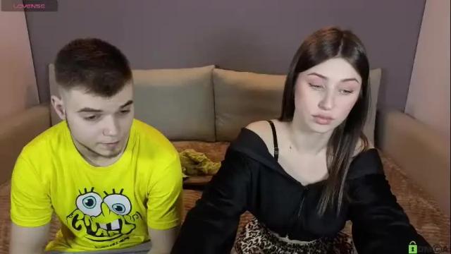 Image 7 of vikki_and_george Stream on Chaturbate on 1 month ago