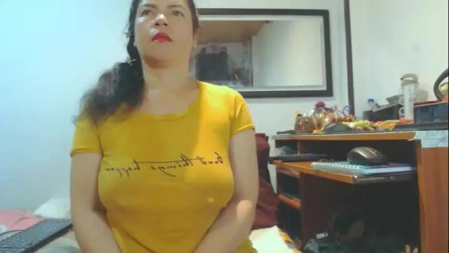 Image 12 of vikktoriaaa Stream on Chaturbate on 14 days ago