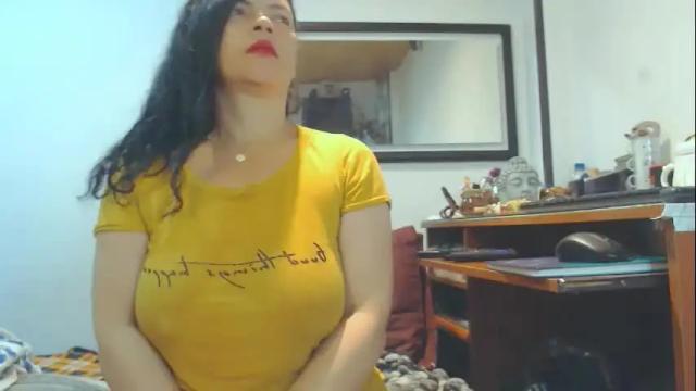 Image 8 of vikktoriaaa Stream on Chaturbate on 9 days ago