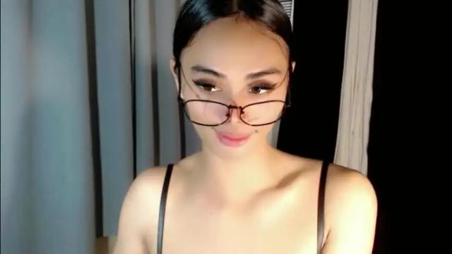 Image 10 of vikkylustfull Stream on Chaturbate on 1 month ago