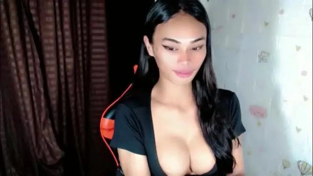 Image 3 of vikkylustfull Stream on Chaturbate on 20 hours ago