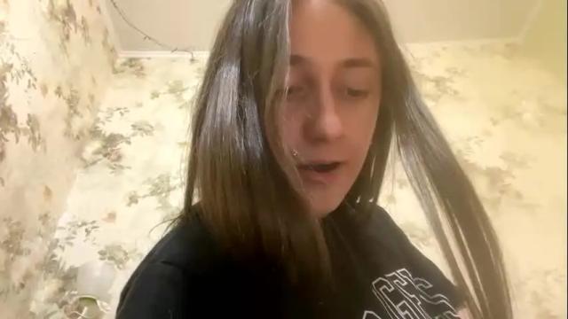 Image 8 of viktoria9898 Stream on Chaturbate on 2 months ago