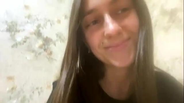 Image 3 of viktoria9898 Stream on Chaturbate on 9 months ago