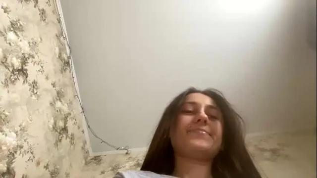 Image 3 of viktoria9898 Stream on Chaturbate on 8 months ago