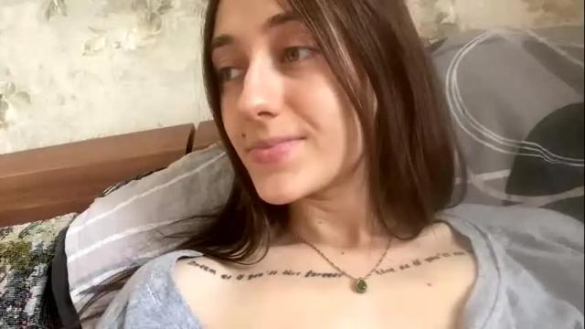Image 8 of viktoria9898 Stream on Chaturbate on 8 months ago