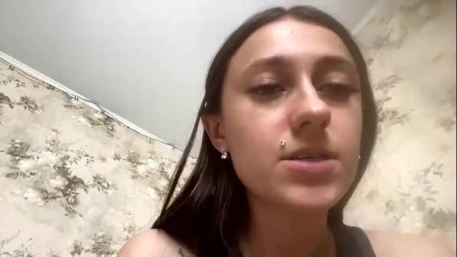 Image 11 of viktoria9898 Stream on Chaturbate on 24 days ago