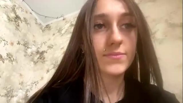 Image 7 of viktoria9898 Stream on Chaturbate on 6 months ago