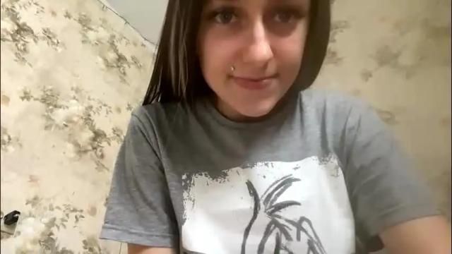 Image 8 of viktoria9898 Stream on Chaturbate on 4 months ago