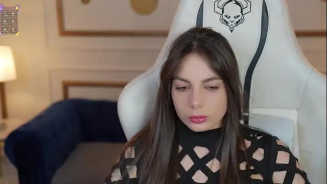 Image 2 of viktoria_storm Stream on Chaturbate on 1 month ago