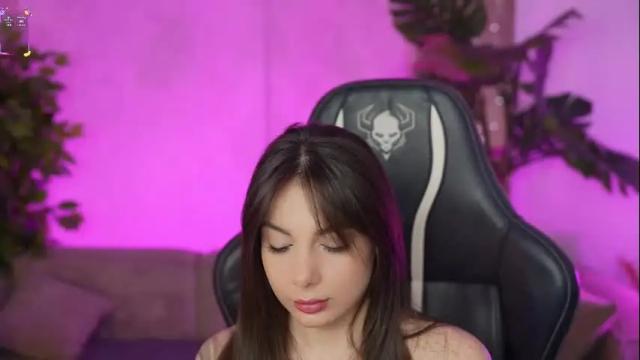 Image 11 of viktoria_storm Stream on Chaturbate on 29 days ago