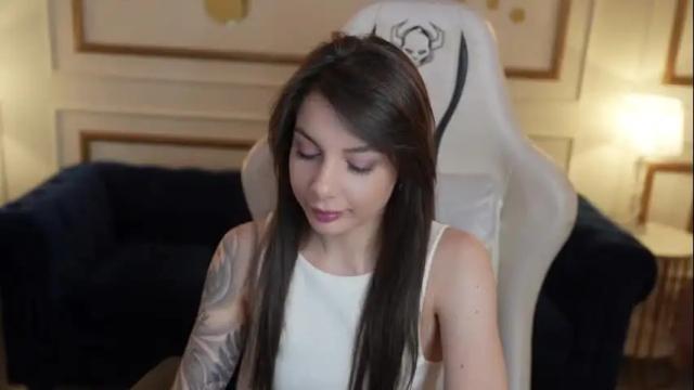 Image 12 of viktoria_storm Stream on Chaturbate on 15 days ago