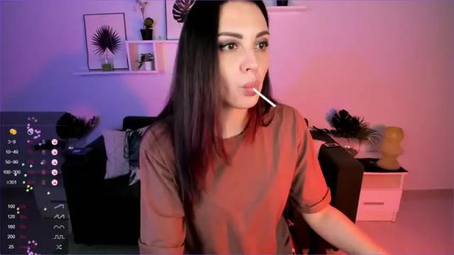 Image 2 of viktoriabell Stream on Chaturbate on 19 months ago